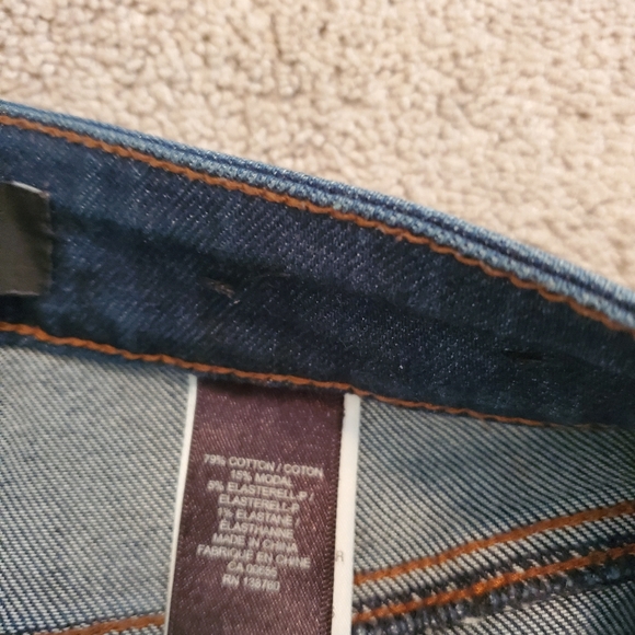 Jeans - Picture 3 of 5